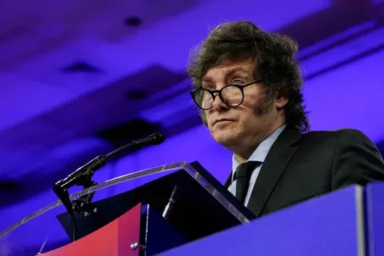 Milei anunciará superávit fiscal de marzo por cadena nacional