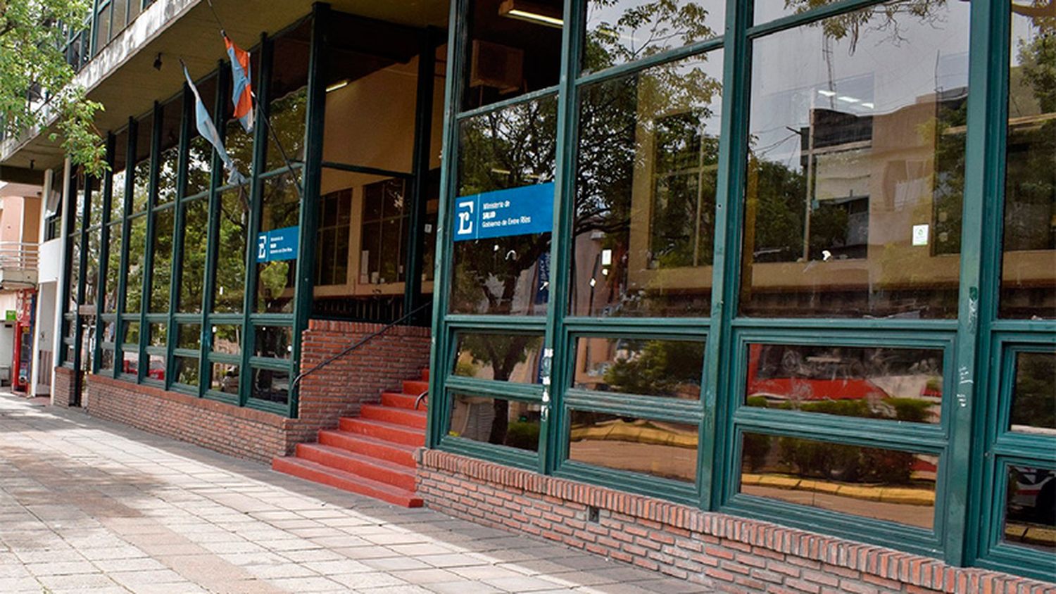 Un médico se robaba medicamentos del Centro de Salud del que era director y los usaba en su clínica privada