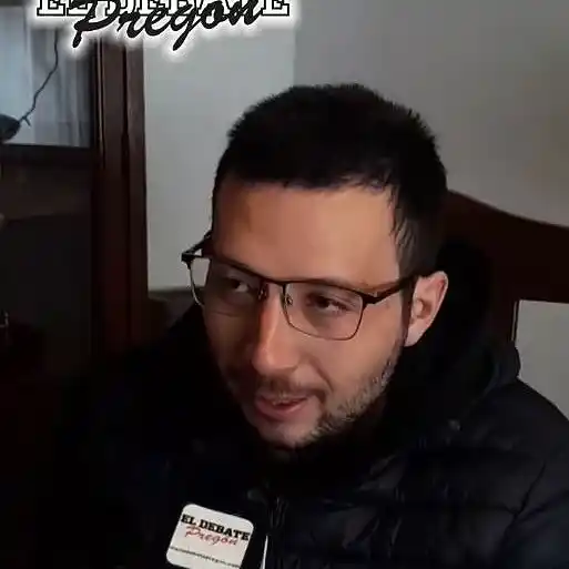 Franco Hernández fue reconocido por su labor como periodista