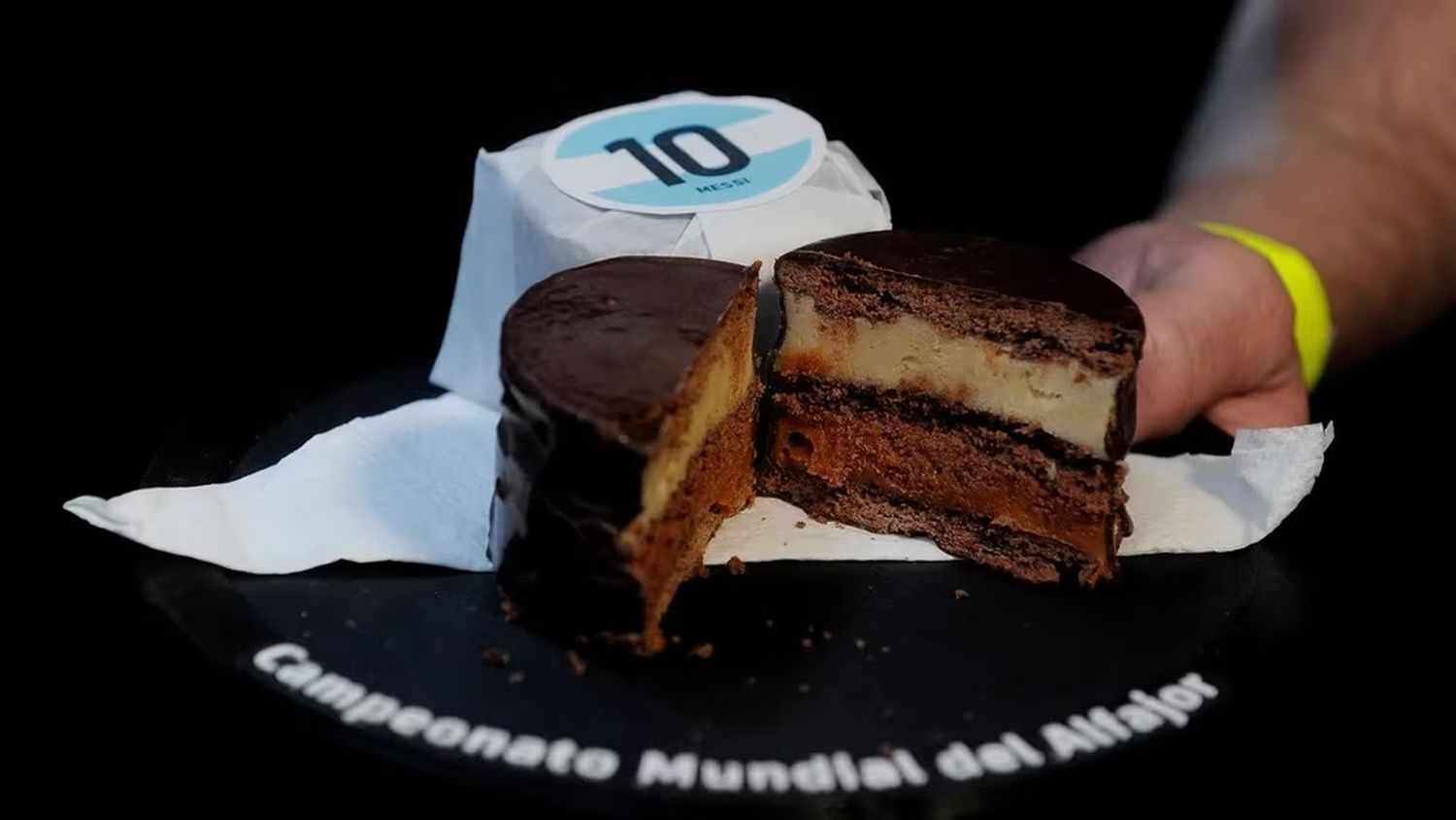 Un alfajor argentino que homenajea a la Scaloneta se consagró como el mejor del mundo