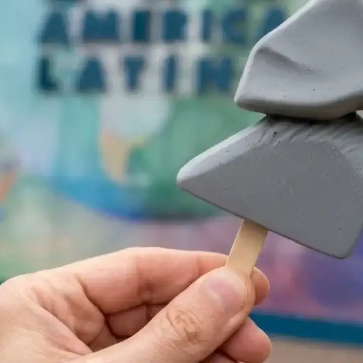 El Helado Piedra Movediza se presentó con éxito en la Feria Internacional de Turismo.