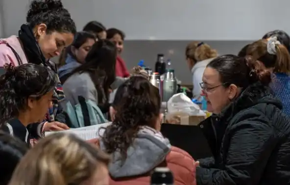 Atractiva oferta de cursos y talleres para vecinos de Firmat y región