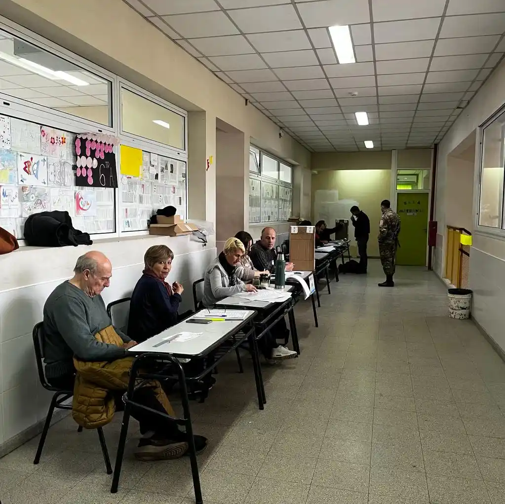 En un balotaje histórico, casi 117 mil tandilenses eligen al próximo presidente