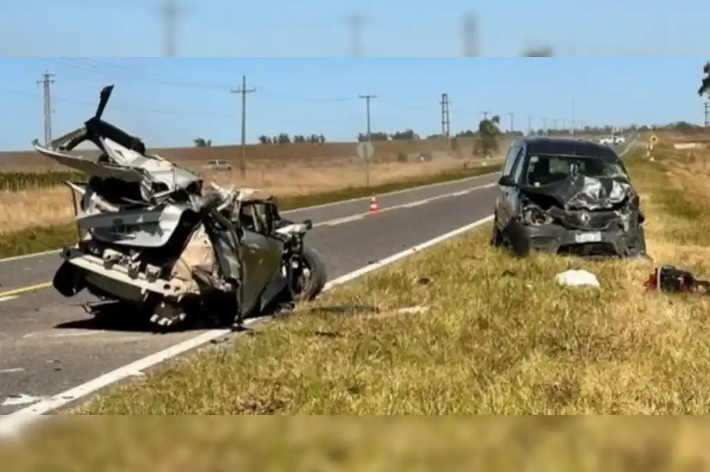 Las víctimas fatales tenían 20 años y perdieron la vida en el lugar.