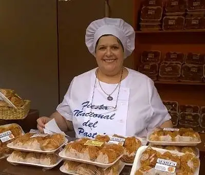Pasteles criollos y queso tandilero, delicias irresistibles de la gastronomía bonaerense