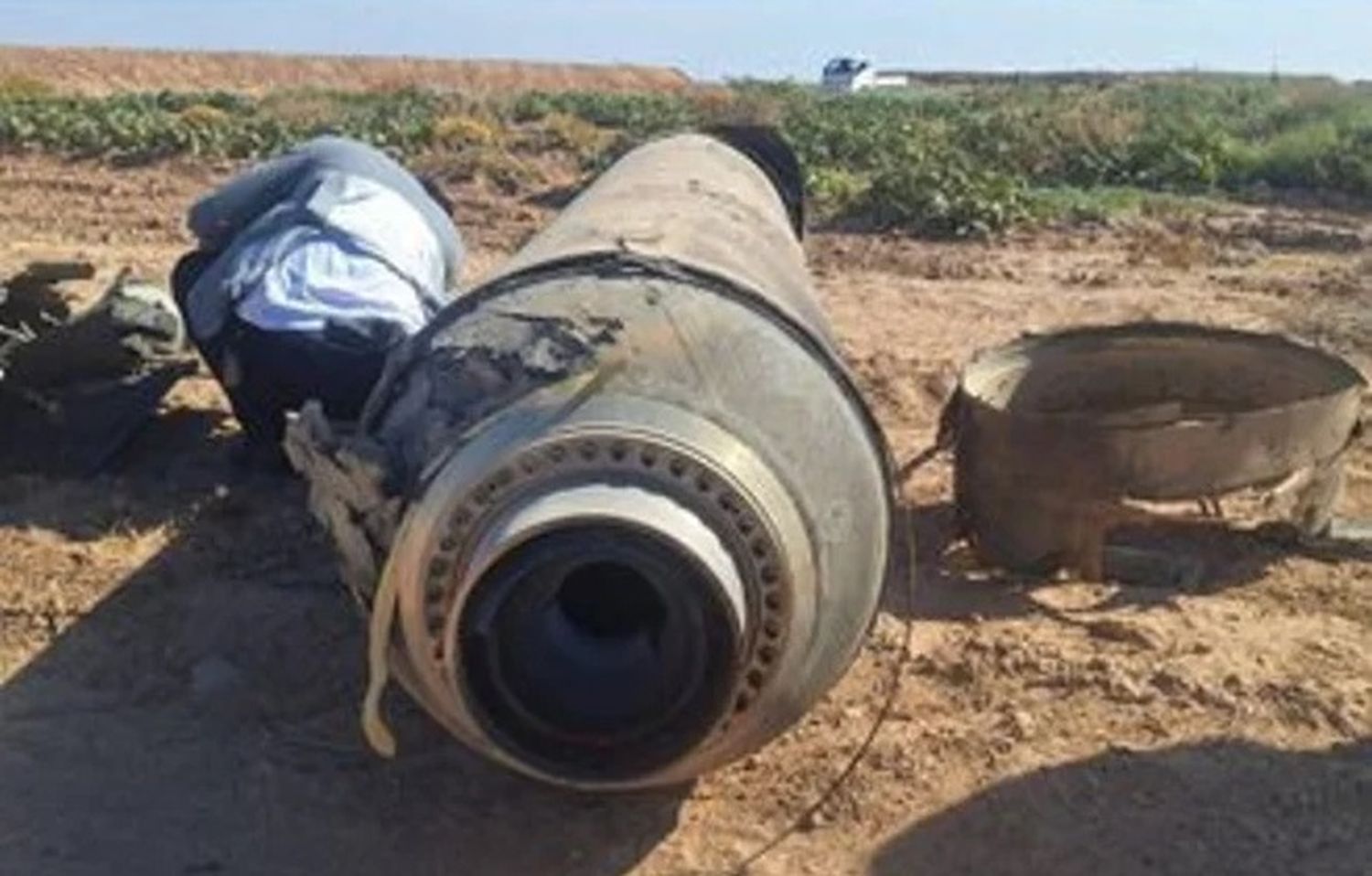 Propulsor de misil en la gobernación de Salah Alden, en el norte Irak , que se utilizó en el ataque contra Teherán.