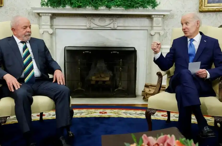 Joe Biden se comprometió a intentar que Estados Unidos aporte al Fondo Amazonía de Brasil