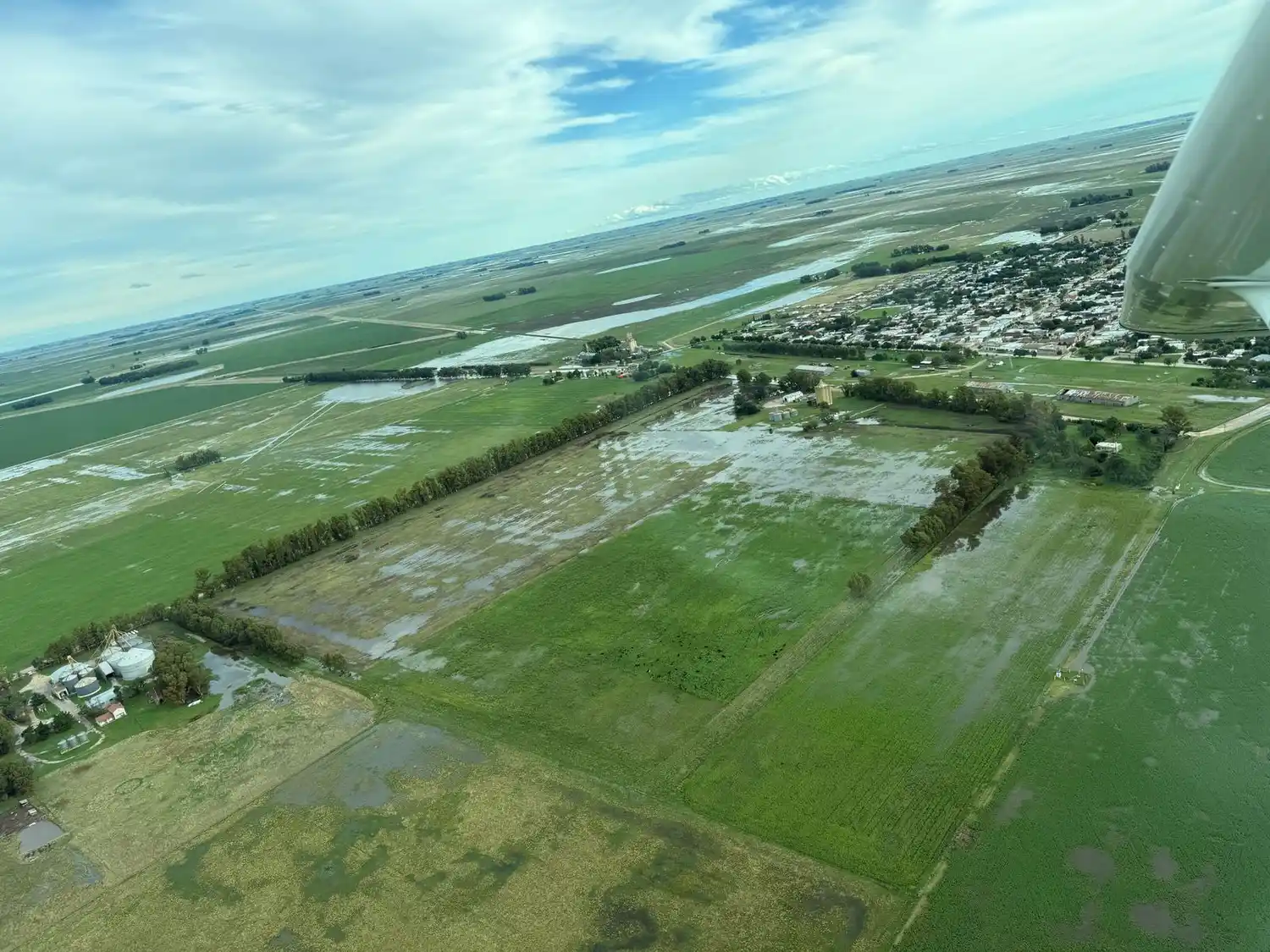 La zona sigue bajo la lluvia, pero controlada y en alerta