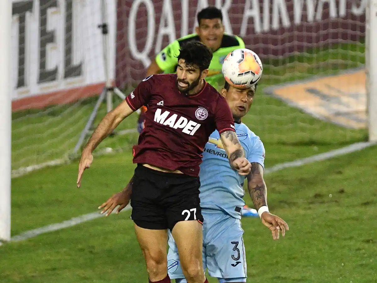 Lanús, con un tanto de Orsini, aplastó a Bolívar 
