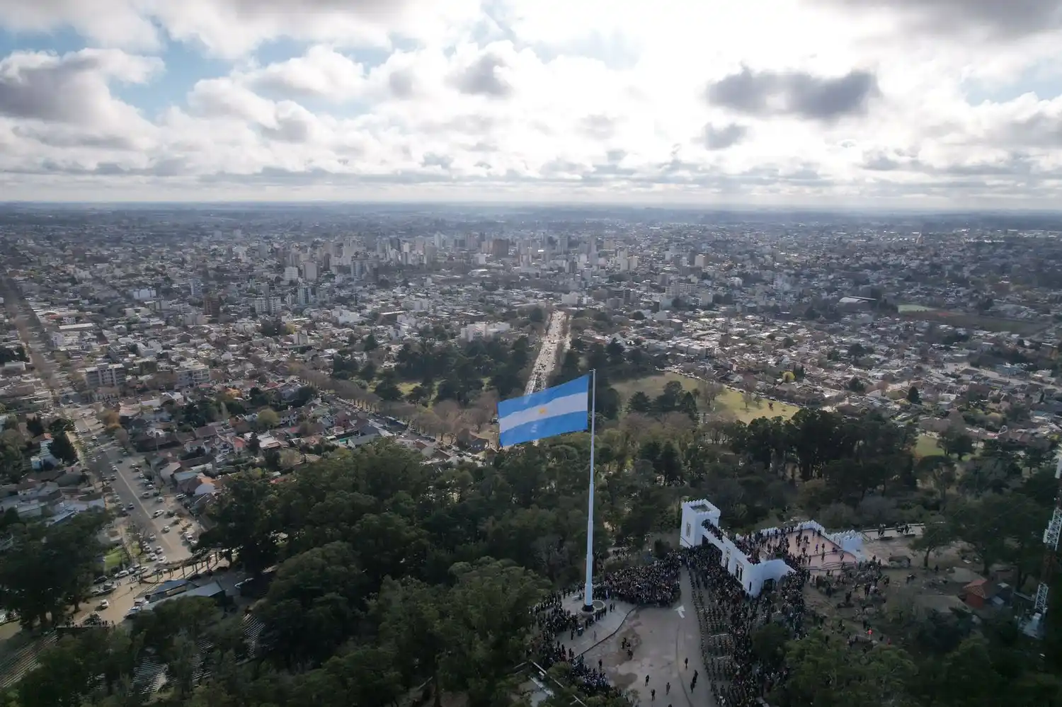 A un año de la inauguración, cómo está hoy la Bandera del Bicentenario