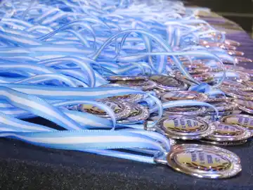 Este lunes 10 de noviembre se entrega el "Premio al Mérito 2025" a estudiantes destacados