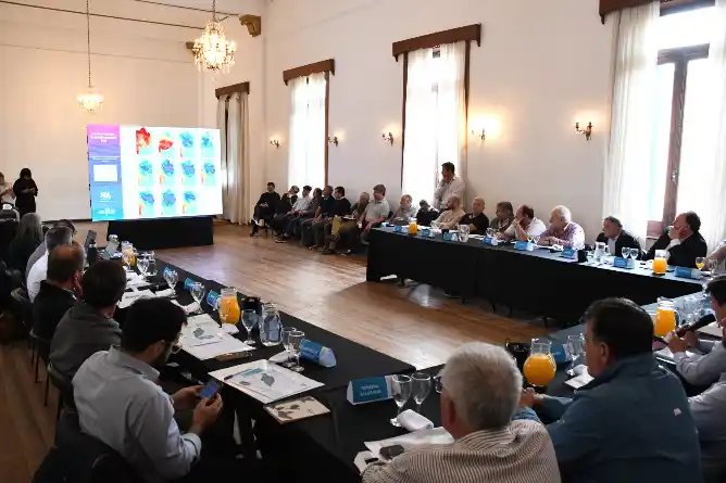 Reclamo conjunto de intendentes de la región para reactivar obras en la Cuenca del Salado