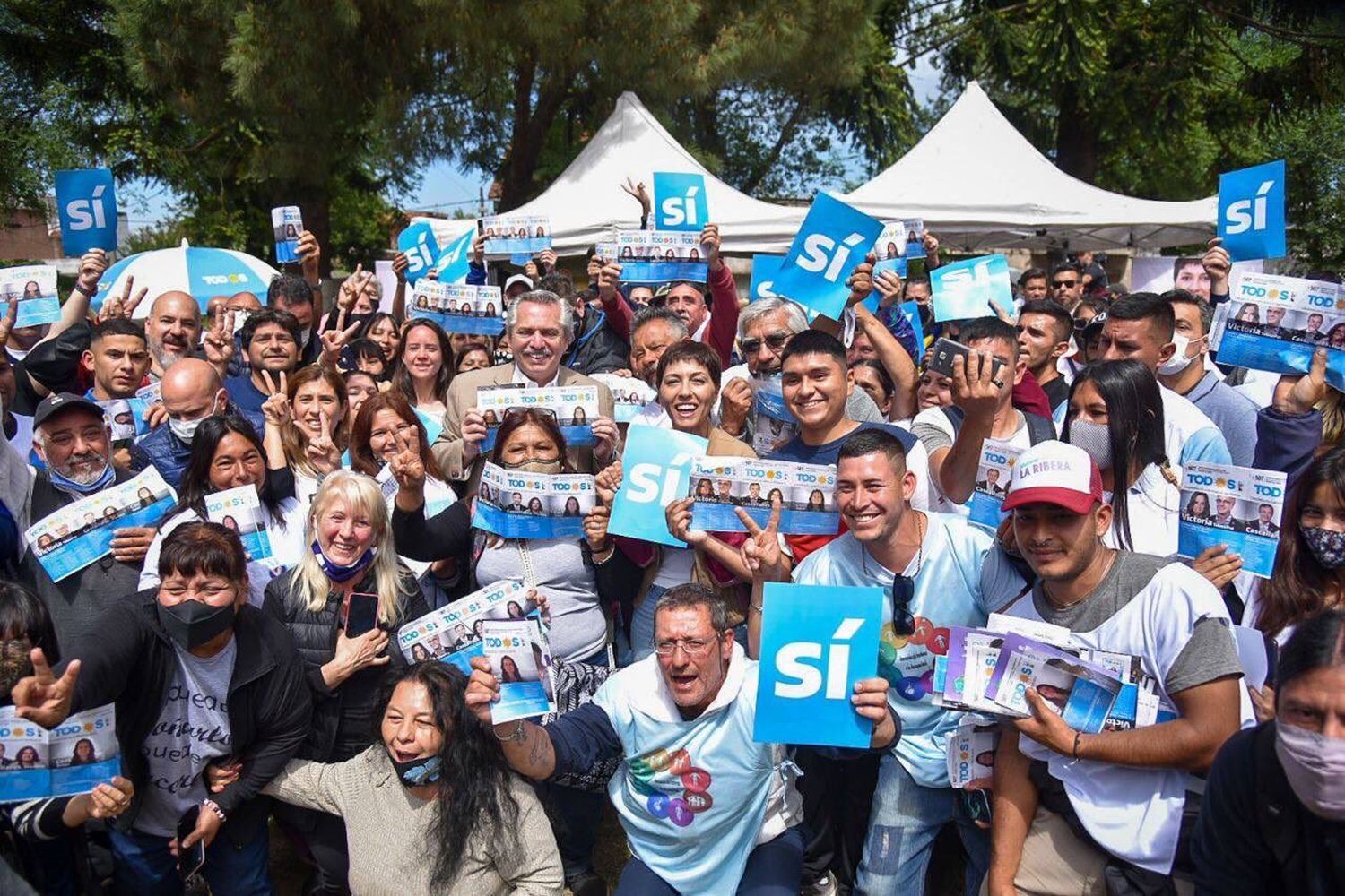 Elecciones 2021: El presidente participó de "Casa por casa" en Quilmes, la estrategia del oficialismo a días de la votación