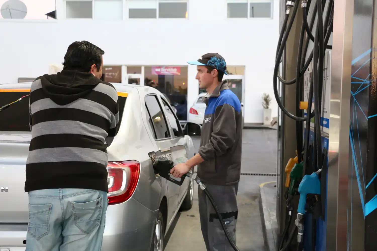 Mayo llegó con aumentos en las estaciones de servicio: cuánto cuesta la nafta y el gasoil en Gualeguaychú