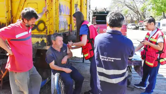 Equipos técnicos y unidades sanitarias de salud en los centros de evacuados