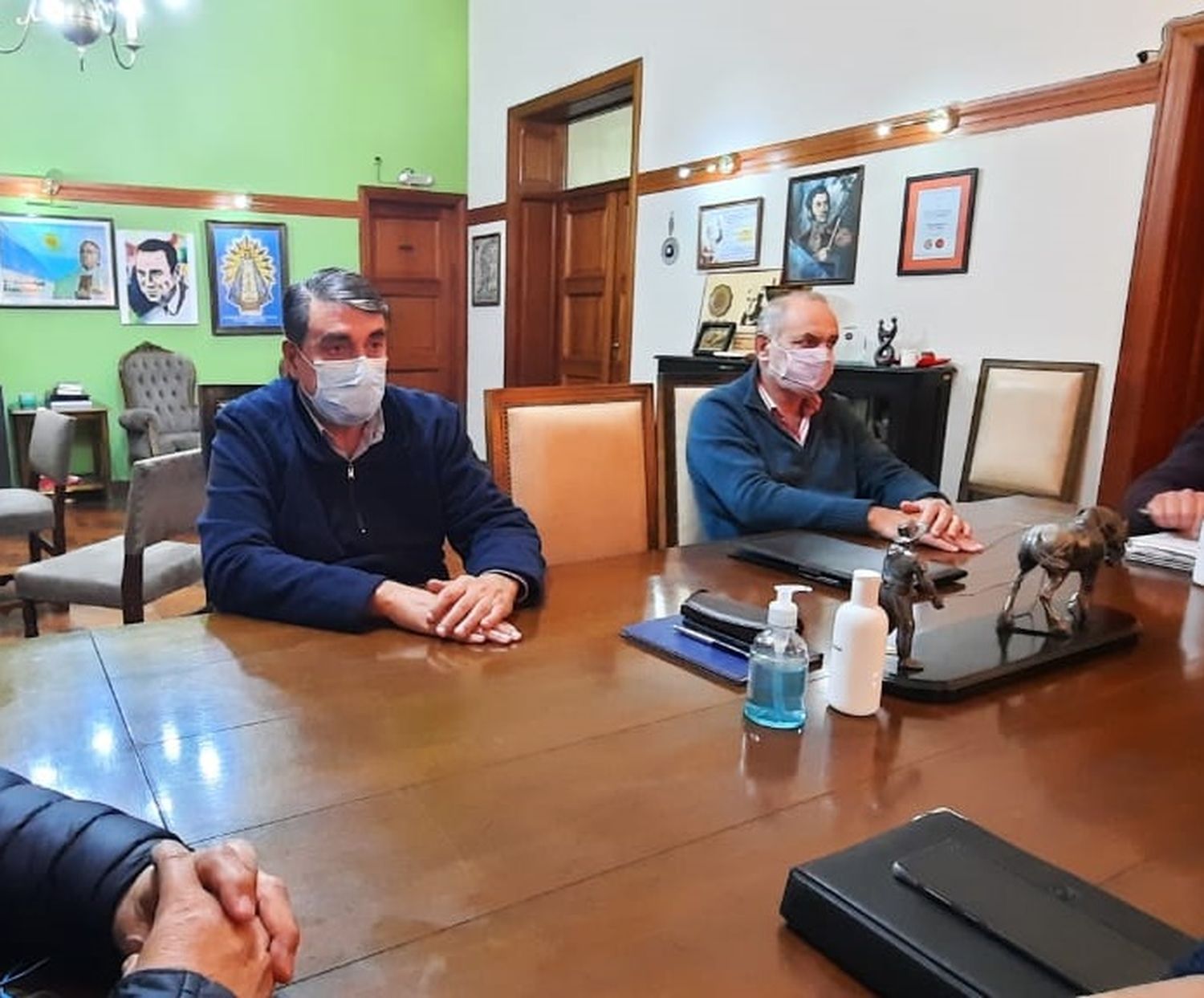 San Pedro a Fase 2: el Gobierno local se reunió con autoridades de Comercio