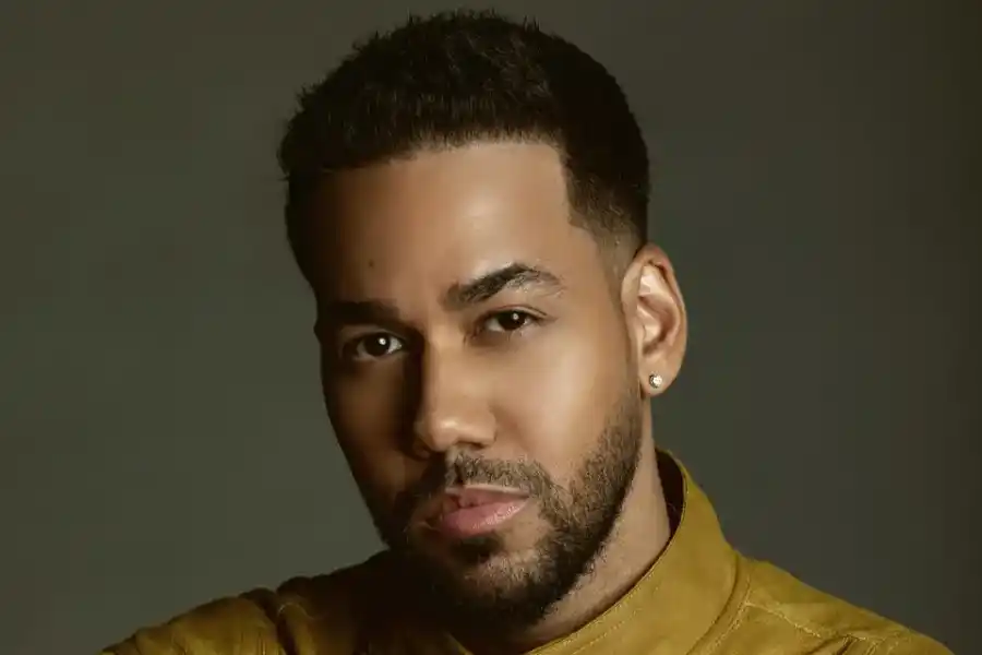 Romeo Santos, el Rey de la Bachata, anuncia un concierto en el estadio de Vélez