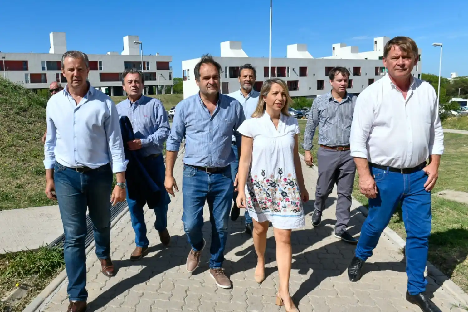 Se construirán 998 viviendas en 21 localidades con fondos nacionales