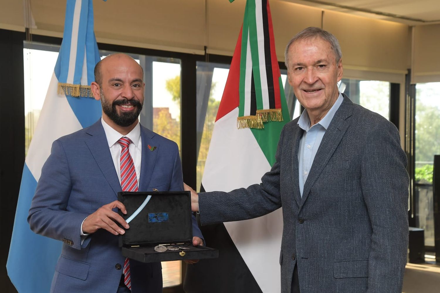 Acueducto Córdoba – Santa Fe: Schiaretti firma acuerdo de financiamiento con Abu Dhabi y Kuwait