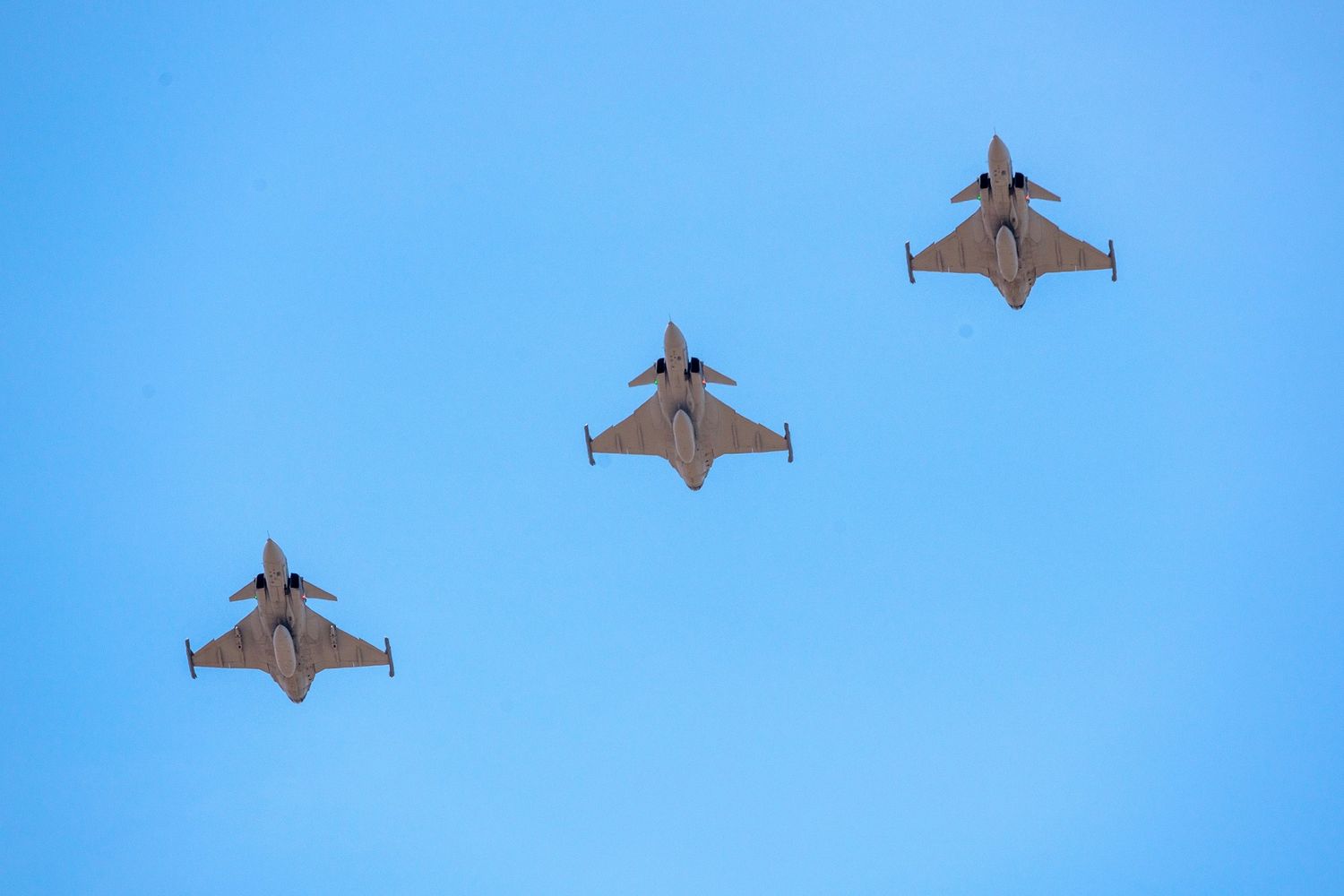Los Gripen E de la FAB “superaron las expectativas” durante su debut en el ejercicio CRUZEX