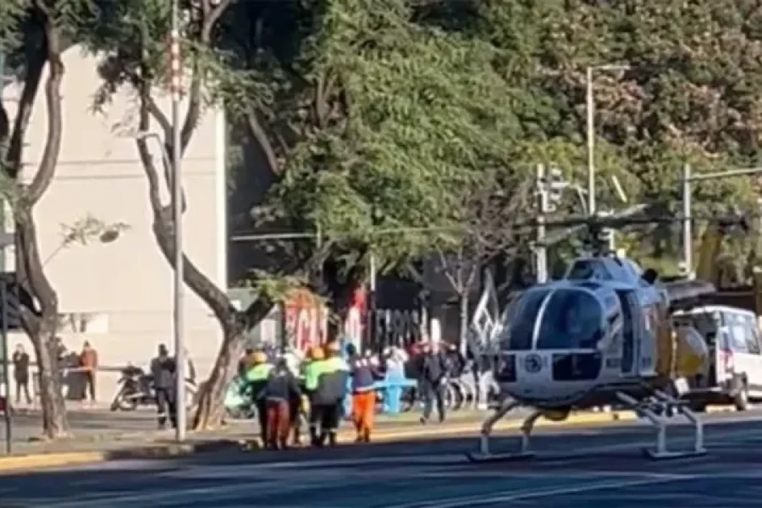 Tragedia: murió el operario que cayó del techo de un galpón en Villa Gobernador Gálvez