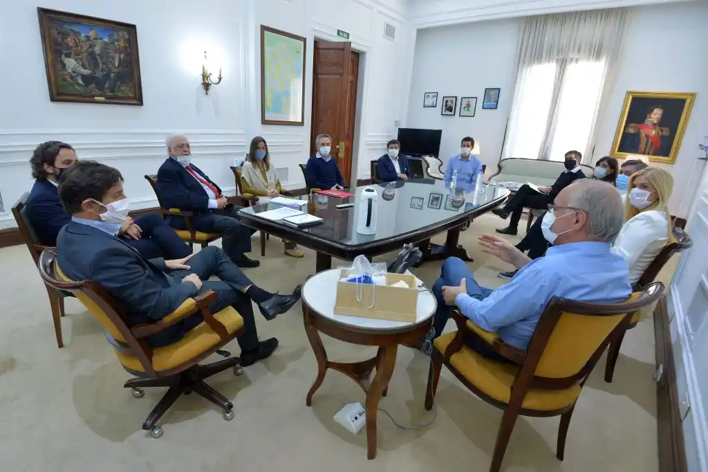Los comités operativos de emergencia de la Nación y la Provincia se reunieron en La Plata
