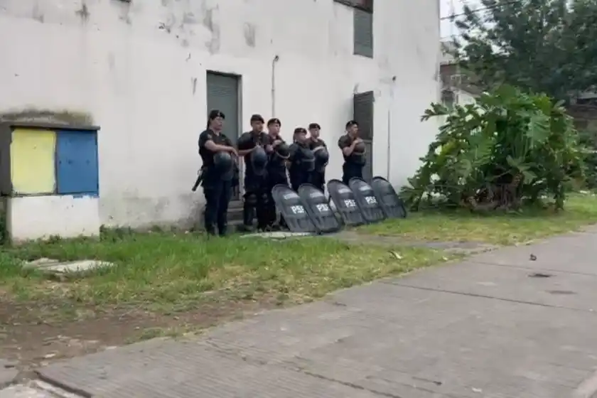 Inactivan dos puntos de venta de drogas en zona sur