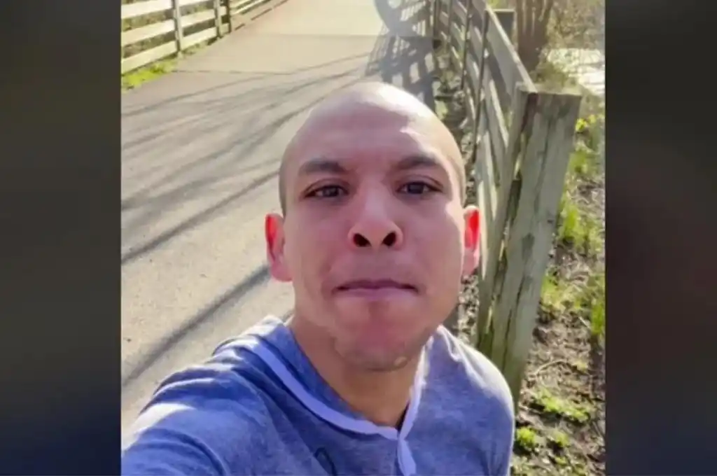 "Leito" se refiere a las leyes de posesión adversa, comúnmente conocidas como derechos de ocupantes ilegales.