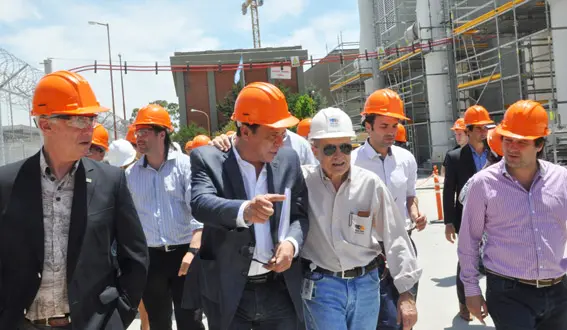 Cáffaro recibió a 22 intendentes y recorrieron Atucha II en Zárate