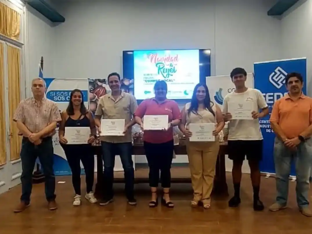 Entregaron los premios mayores del Sorteo de Navidad de la Promo Compre Local