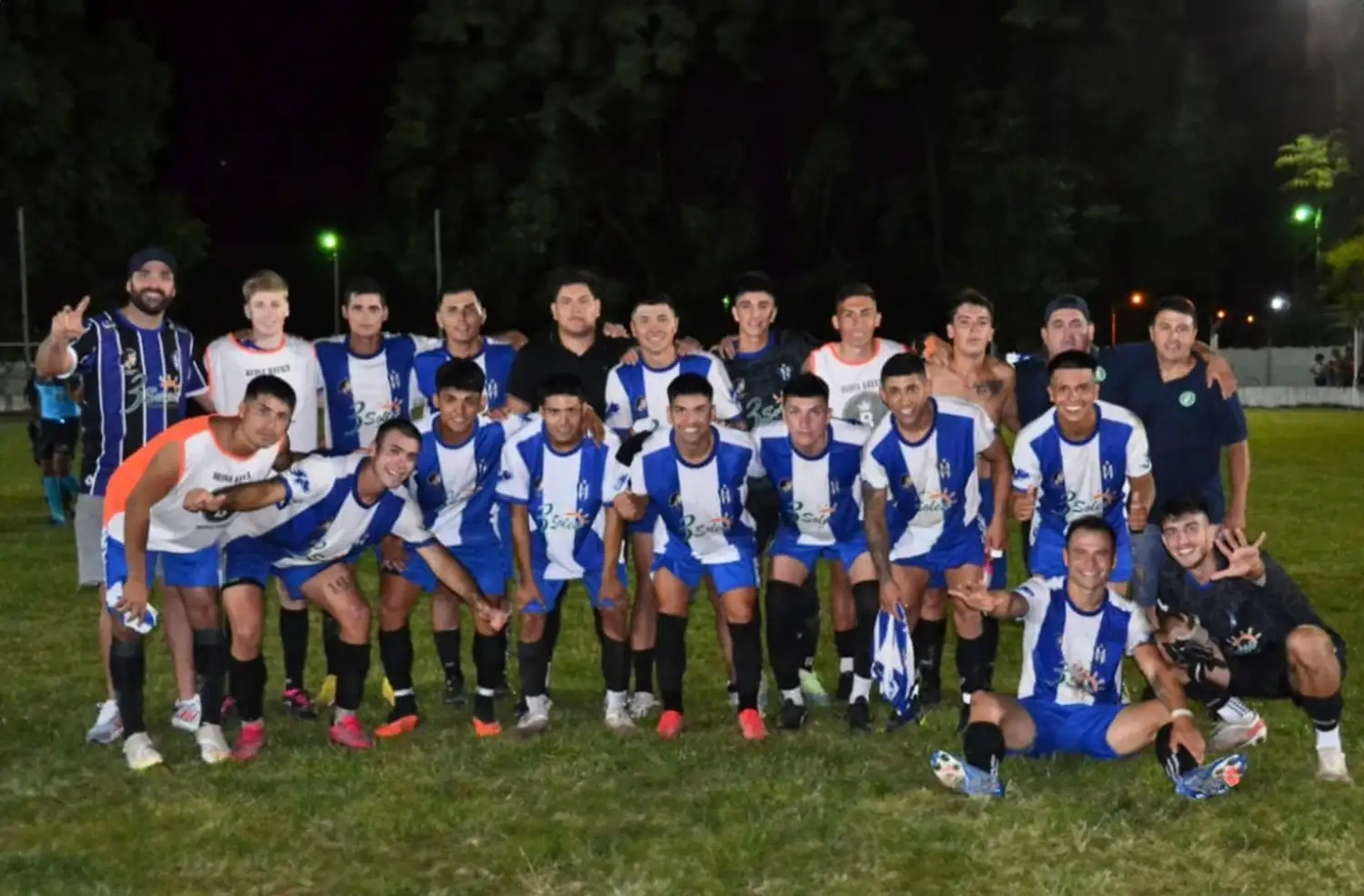 Agricultores venció a Defensores Unidos y está en Octavos de Final de la Copa de Clubes