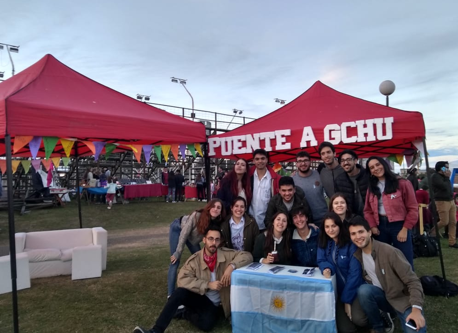 El grupo "Puente a Gchú" extiende sus redes hacia Concepción del Uruguay