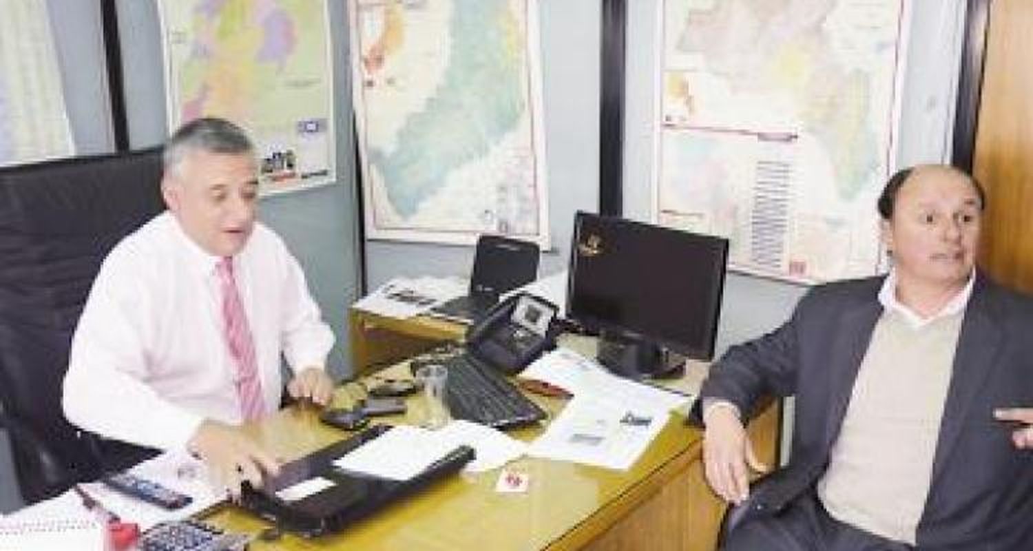 Presentaron las obras al Ministro