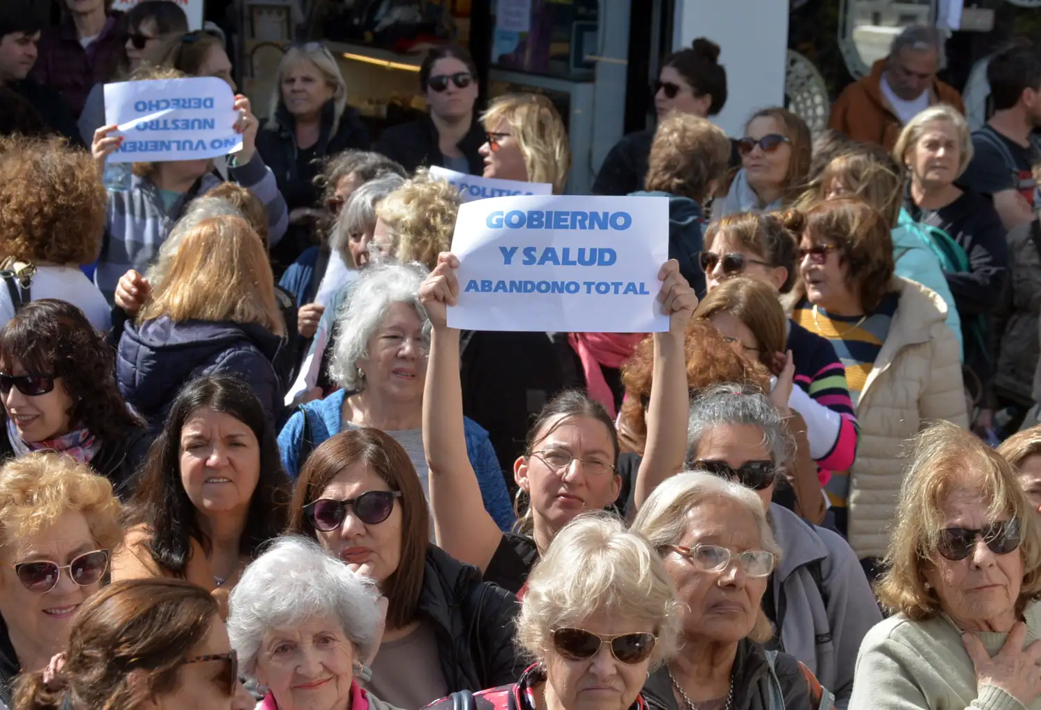 Una de las últimas manifestaciones del grupo Emergencia IOMA Tandil.