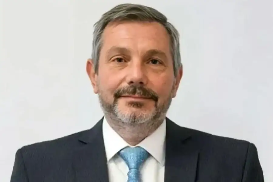 nrique Buscio nombrado en la estratégica Secretaría Legal y Técnica del organismo.