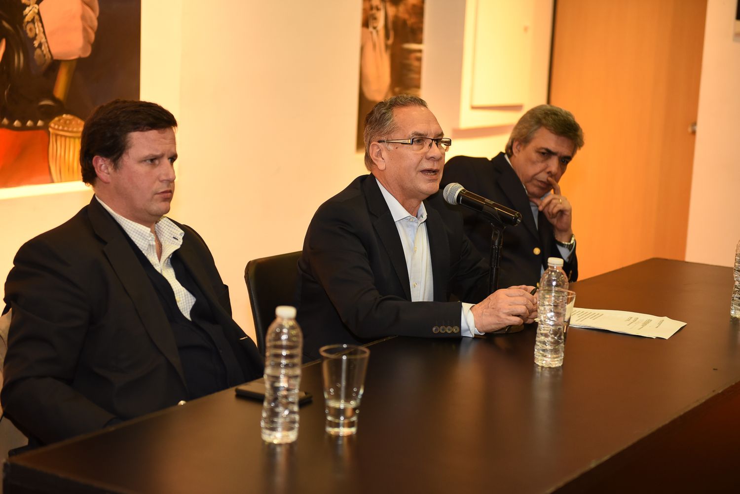 Descalzo: "La seguridad es una política de Estado de la que debemos participar todos"