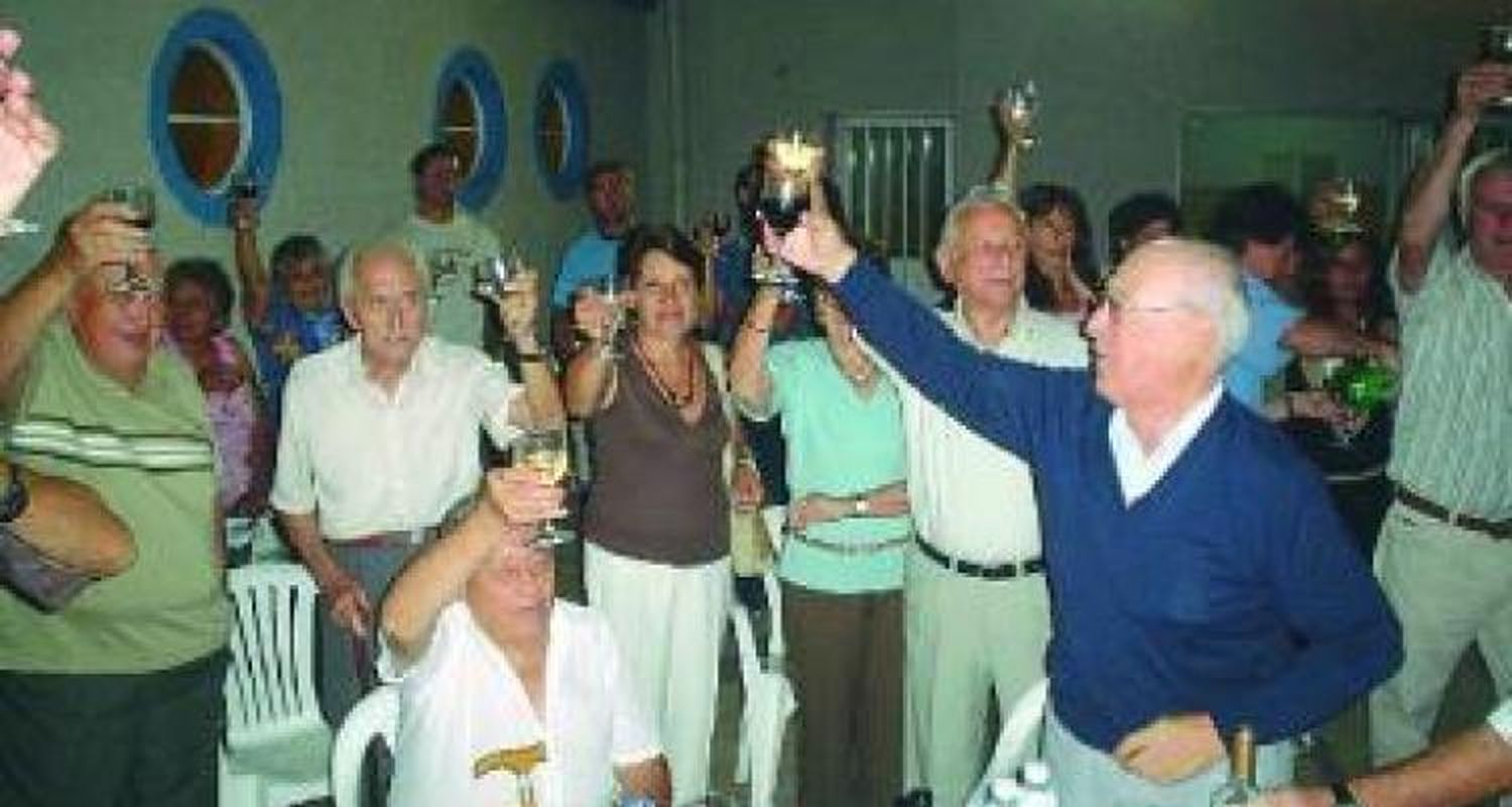 Vino de Honor y proyectos en Paraná