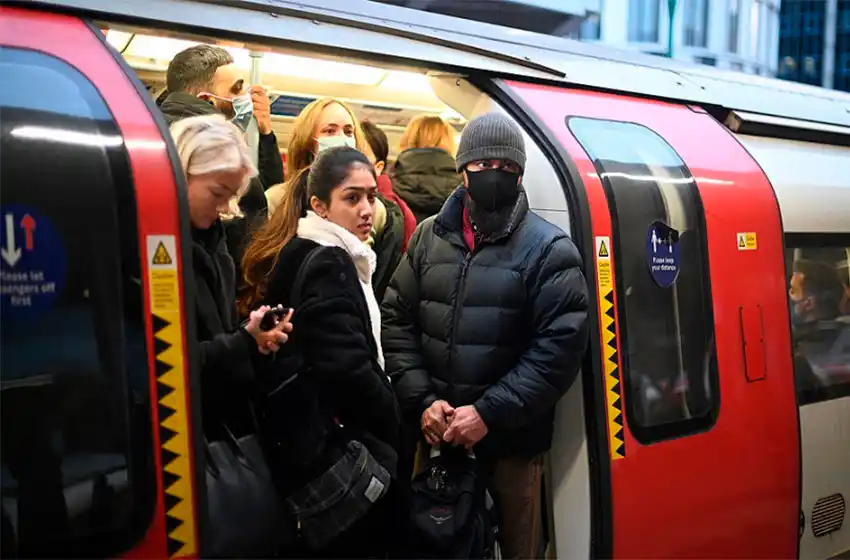 En Londres habrá multas de hasta U$S 8.500 por no usar barbijo