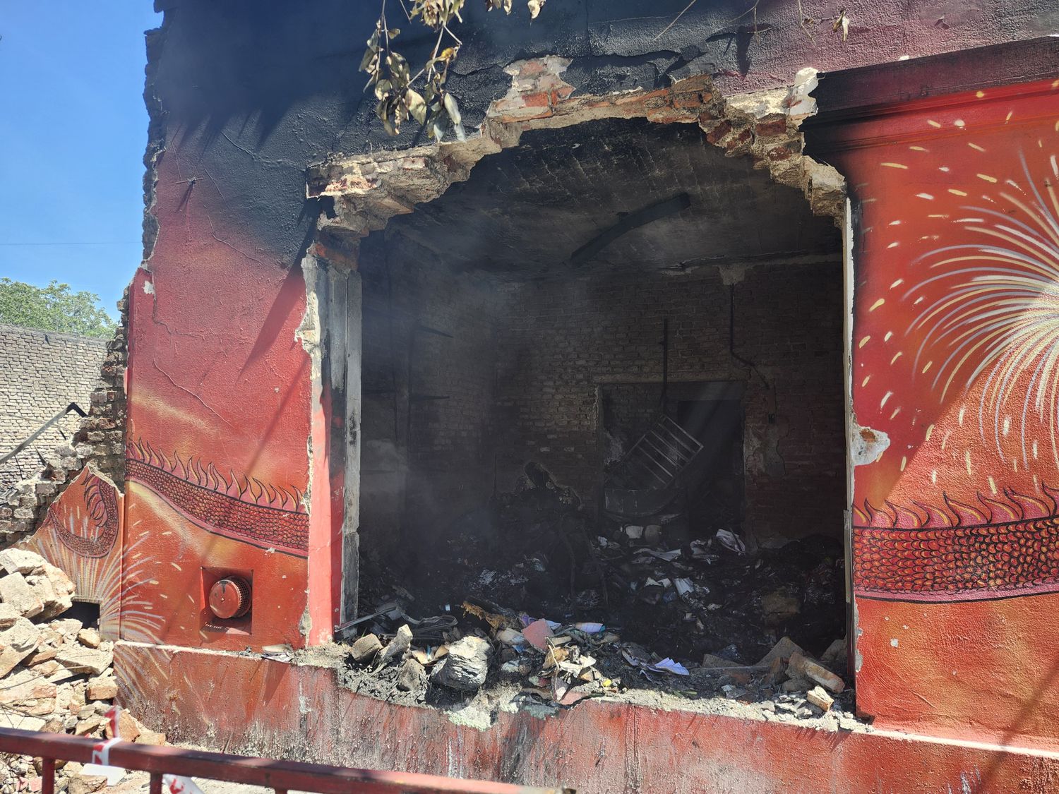 papelera incendiada - 7