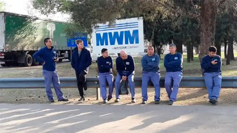 Cerró la fábrica de motores diésel MWM y despidió a casi 100 trabajadores