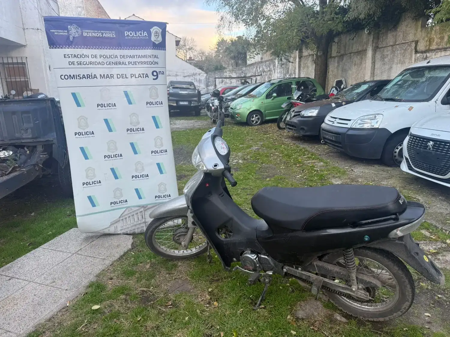 La moto registraba un pedido de secuestro activo por un hecho de robo.