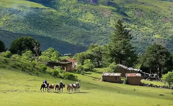 El recóndito pueblo Alto  Calilegua, donde la urna llegó en mula tras una travesía de 8 horas