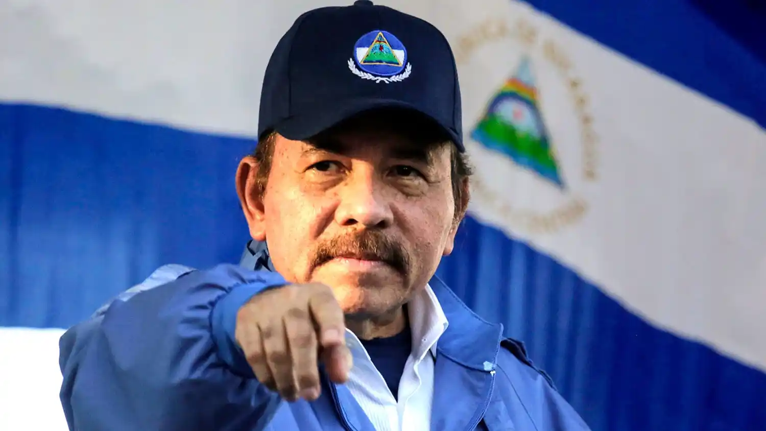 Daniel Ortega libera a 222 presos políticos y los expulsa a EE.UU. (+ video y foto)
