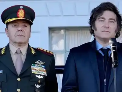 Carlos Presti junto al Presidente.