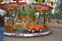La Calesita del Parque volvió a girar
