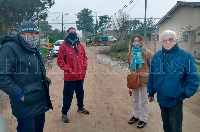 Los vecinos de Camet, atrapados por una obra que no avanza