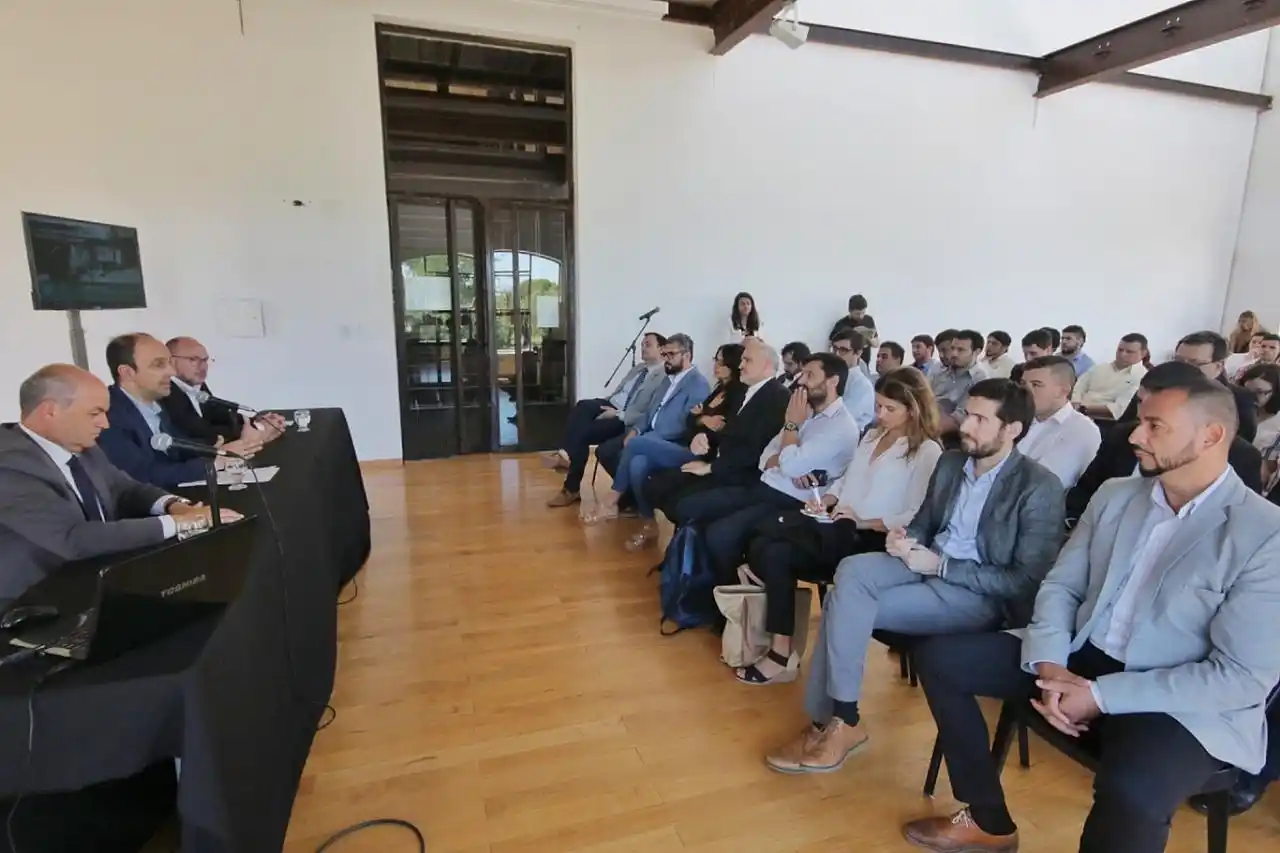 “El primer compromiso del Estado debe ser darle tranquilidad y seguridad a los vecinos”