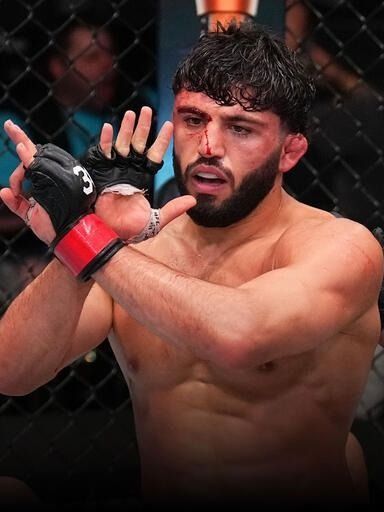 El impactante incidente de Arman Tsarukyan en UFC 300 y sus consecuencias 