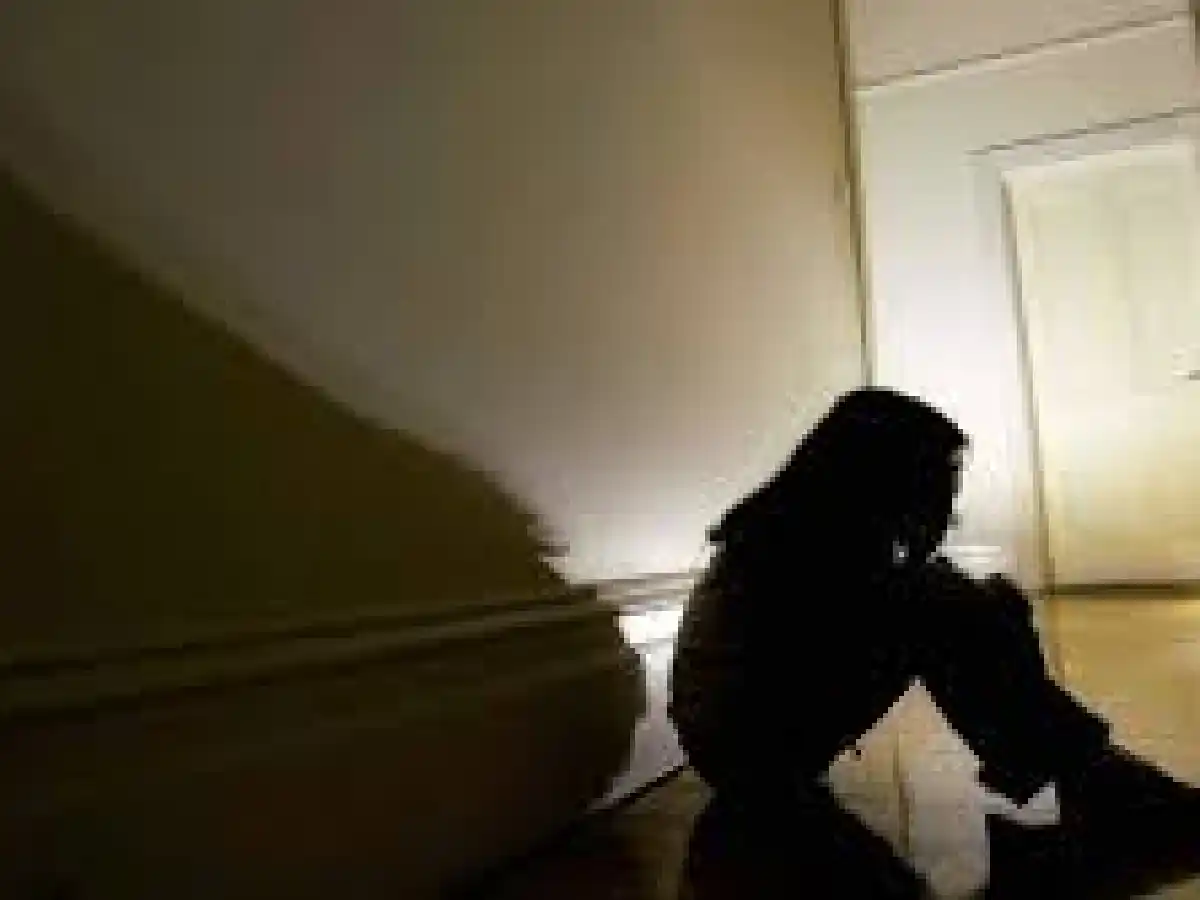 Una niña bajo guarda denunció que era abusada por la familia que la cuidaba