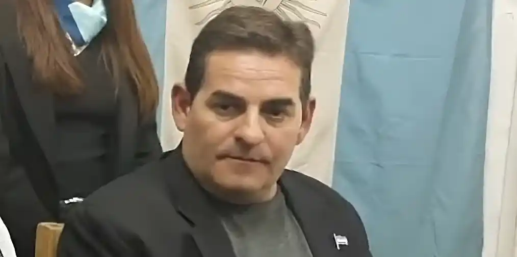 Adrián Morosini es el precandidato a intendente de Milei en San Pedro